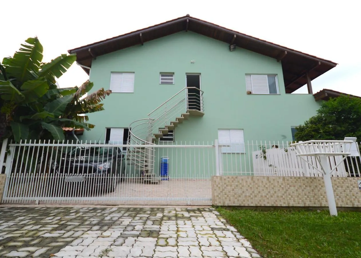 Casa Aconchegante Na Praia Da Daniela Florianópolis 巴西